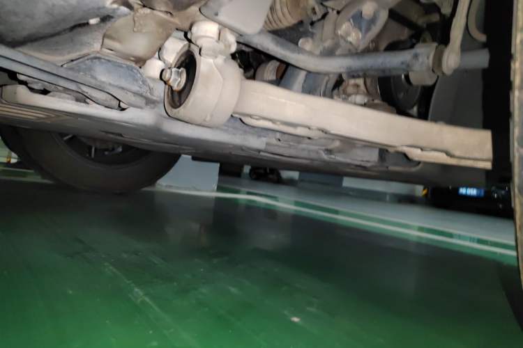 Used Honda Avancier 2019 240TURBO Two-Wheel Drive Comfort Version Chassis Front Right