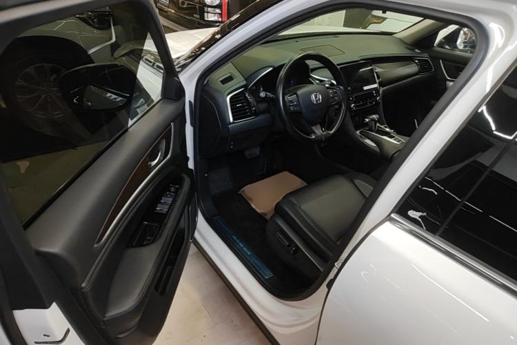Used Honda Avancier 2019 240TURBO Two-Wheel Drive Luxury Edition Driver Seat