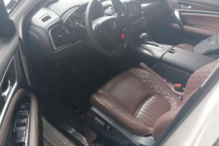 Used Honda Avancier 2019 240TURBO Two-Wheel Drive Elite Edition Driver Seat