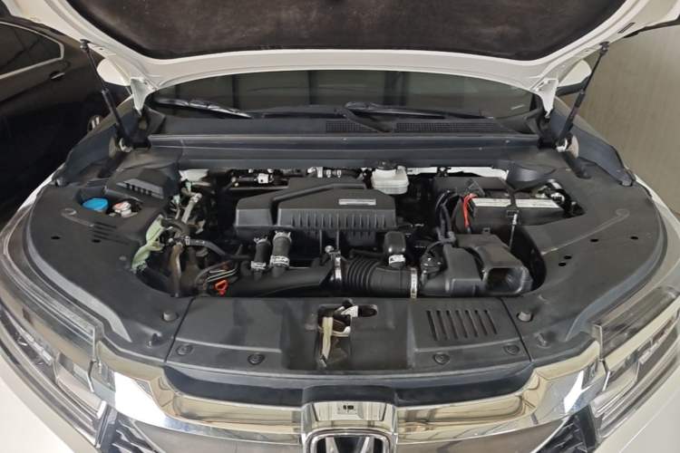 Used Honda Avancier 2019 240TURBO Two-Wheel Drive Premium Edition Engine Bay