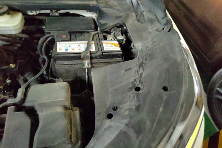 Used Honda Avancier 2019 240TURBO Two-Wheel Drive Comfort Version Engine Bay Left