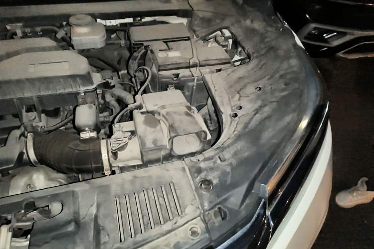 Used Honda Avancier 2019 240TURBO Two-Wheel Drive Elite Edition Engine Bay Left