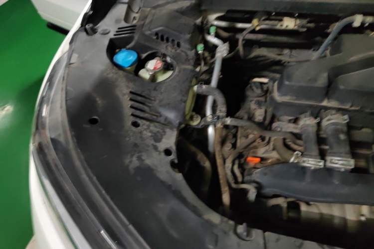 Used Honda Avancier 2019 240TURBO Two-Wheel Drive Comfort Version Engine Bay Right