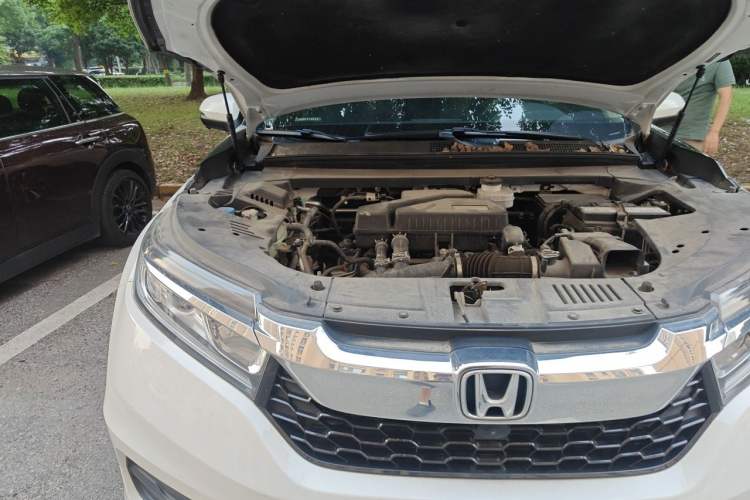 Used Honda Avancier 2019 240TURBO Two-Wheel Drive Comfort Version Engine Bay Right
