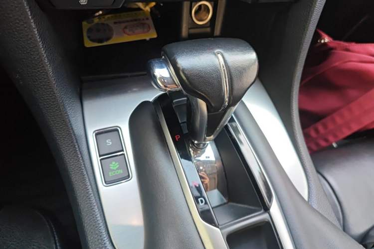 Used Honda Avancier 2019 240TURBO Two-Wheel Drive Luxury Edition Gear Lever