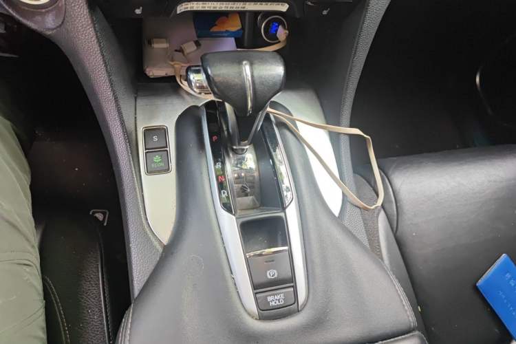 Used Honda Avancier 2019 240TURBO Two-Wheel Drive Luxury Edition Gear Lever