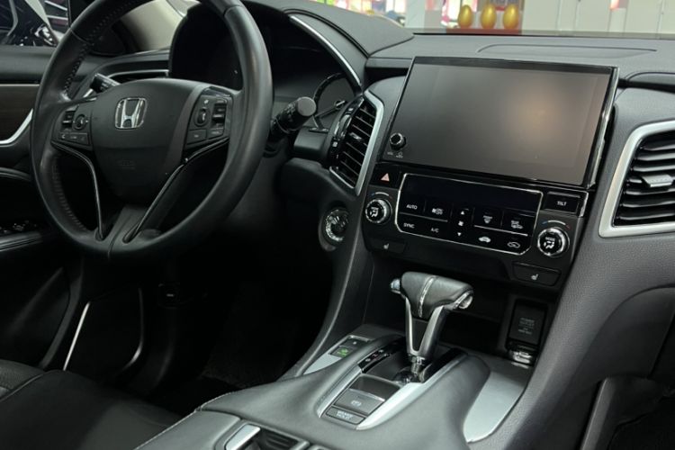 Used Honda Avancier 2019 240TURBO Two-Wheel Drive Luxury Edition Interior 1