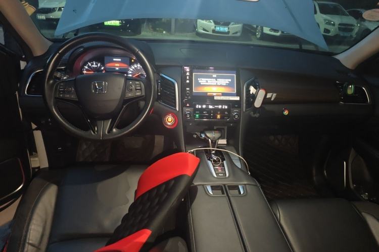 Used Honda Avancier 2019 240TURBO Two-Wheel Drive Luxury Edition Interior 2