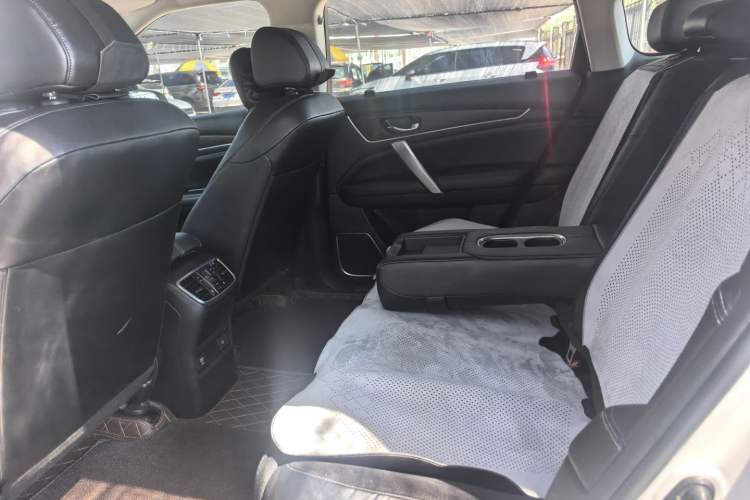 Used Honda Avancier 2019 240TURBO Two-Wheel Drive Elite Edition Interior 2