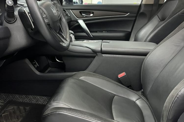 Used Honda Avancier 2019 240TURBO Two-Wheel Drive Luxury Edition Interior 2