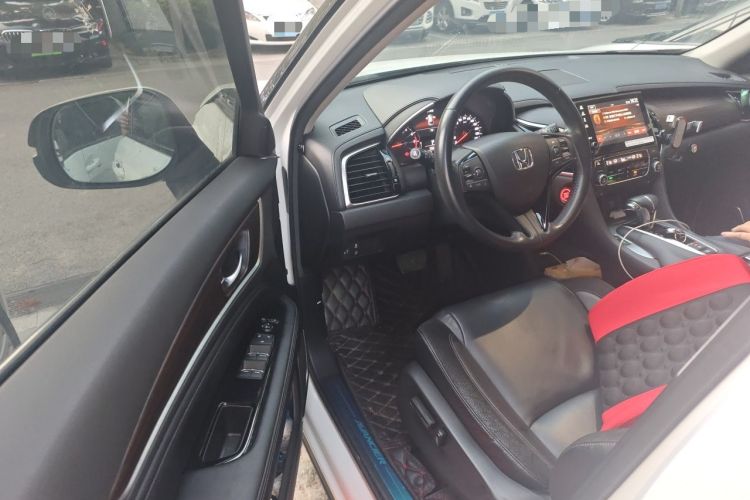 Used Honda Avancier 2019 240TURBO Two-Wheel Drive Luxury Edition Interior 3