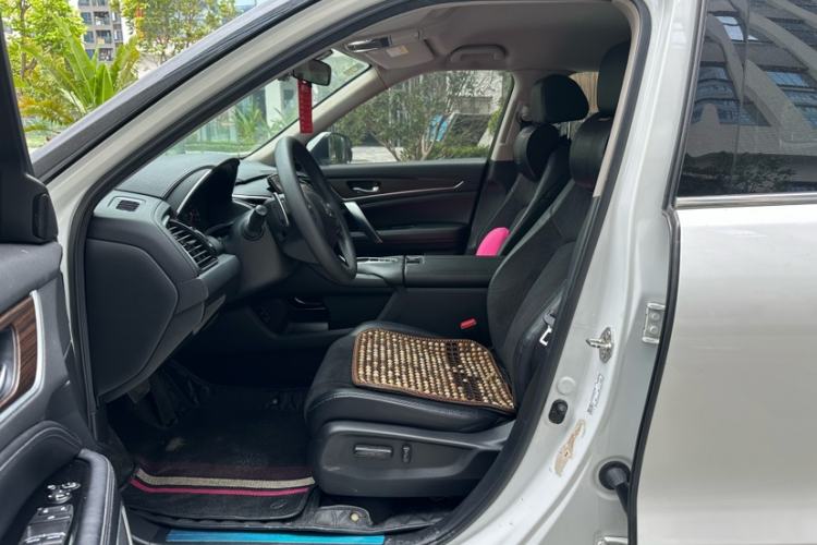 Used Honda Avancier 2019 240TURBO Two-Wheel Drive Elite Edition Interior 4