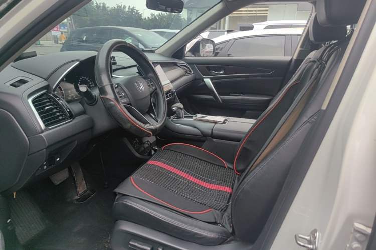 Used Honda Avancier 2019 240TURBO Two-Wheel Drive Elite Edition Left Front Seat