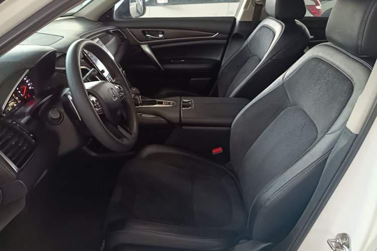 Used Honda Avancier 2019 240TURBO Two-Wheel Drive Elite Edition Left Front Seat