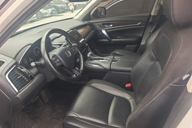 Used Honda Avancier 2019 240TURBO Two-Wheel Drive Premium Edition Left Front Seat
