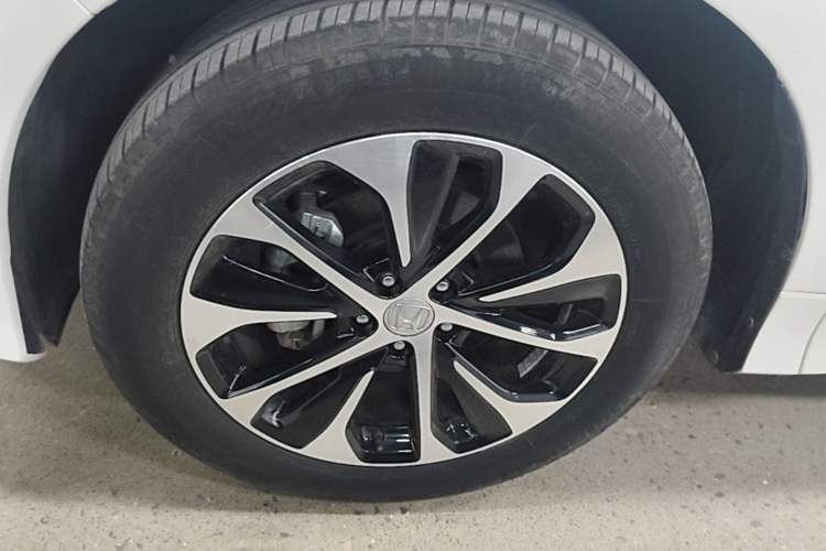 Used Honda Avancier 2019 240TURBO Two-Wheel Drive Elite Edition Left Front Wheel Hub