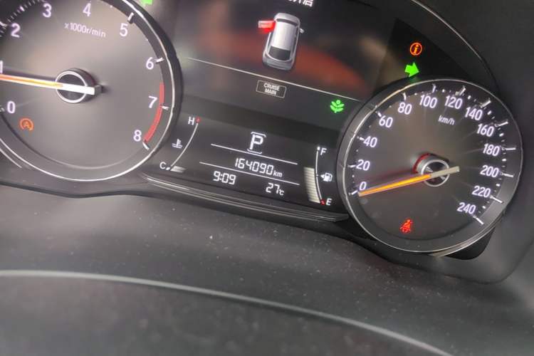 Used Honda Avancier 2019 240TURBO Two-Wheel Drive Elite Edition Odometer Close Up