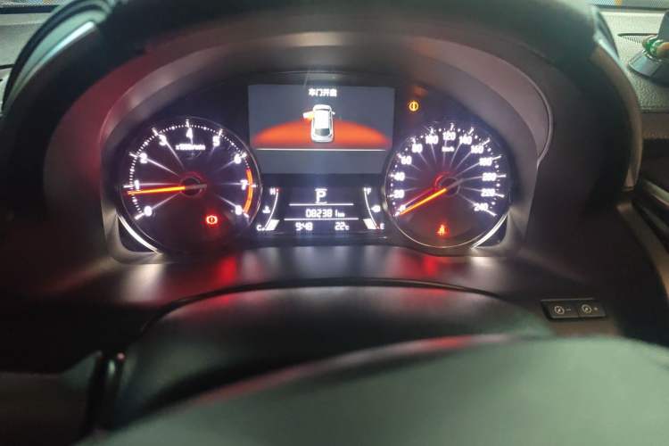 Used Honda Avancier 2019 240TURBO Two-Wheel Drive Elite Edition Odometer Close Up