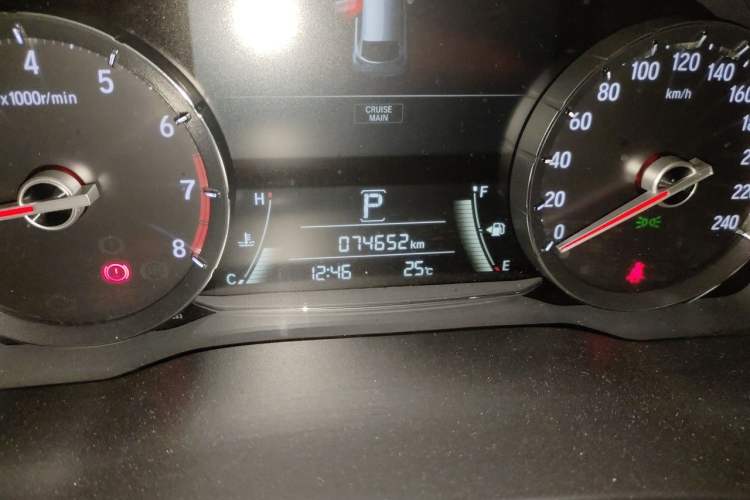 Used Honda Avancier 2019 240TURBO Two-Wheel Drive Premium Edition Odometer Close Up