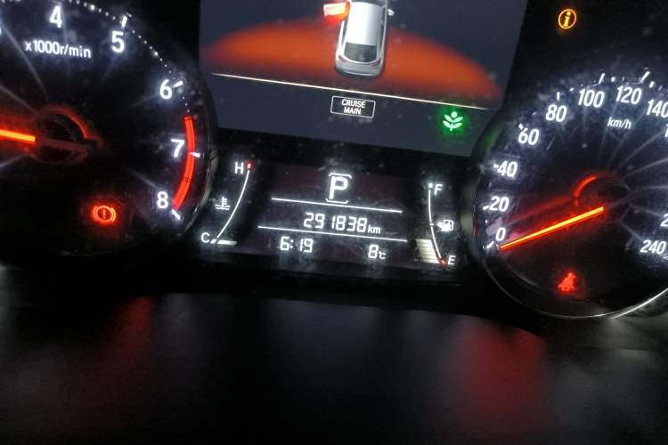 Used Honda Avancier 2019 240TURBO Two-Wheel Drive Elite Edition Odometer Close Up