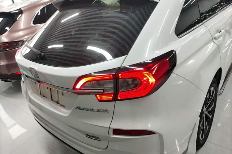 Used Honda Avancier 2019 240TURBO Two-Wheel Drive Luxury Edition Rear