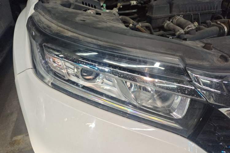 Used Honda Avancier 2019 240TURBO Two-Wheel Drive Elite Edition Right Front Headlight