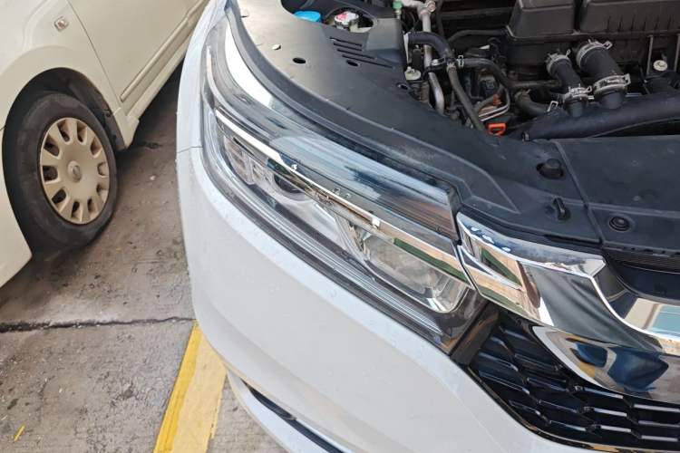 Used Honda Avancier 2019 240TURBO Two-Wheel Drive Luxury Edition Right Front Headlight
