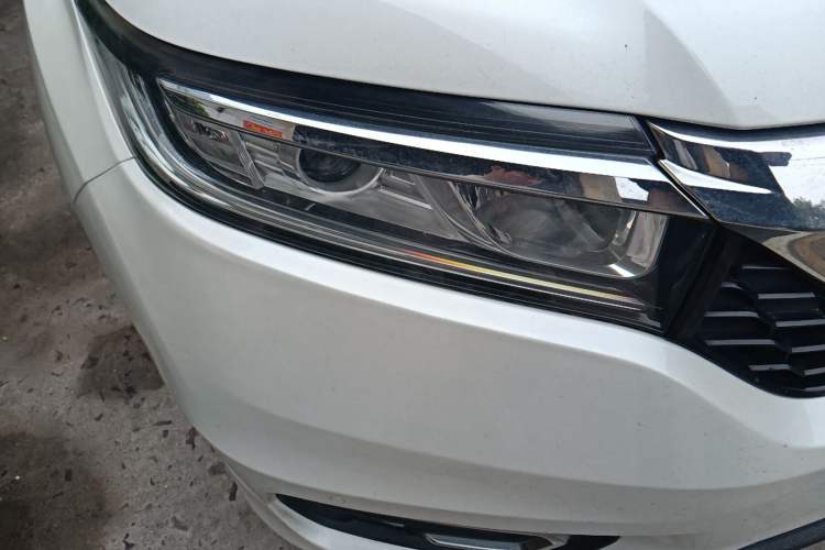 Used Honda Avancier 2019 240TURBO Two-Wheel Drive Elite Edition Right Front Headlight