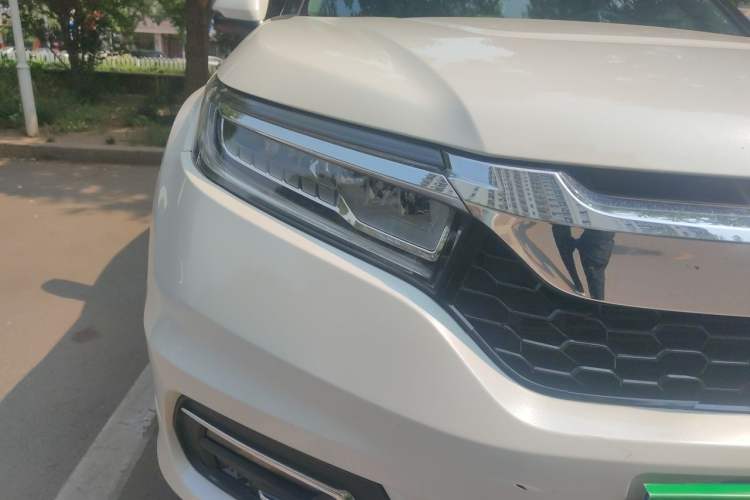 Used Honda Avancier 2019 240TURBO Two-Wheel Drive Premium Edition Right Front Headlight