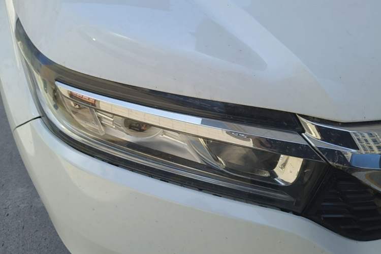 Used Honda Avancier 2019 240TURBO Two-Wheel Drive Luxury Edition Right Front Headlight