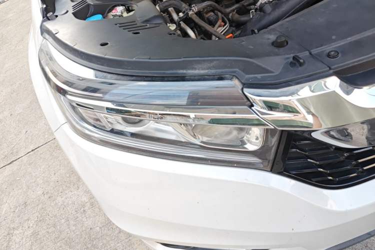 Used Honda Avancier 2019 240TURBO Two-Wheel Drive Luxury Edition Right Front Headlight