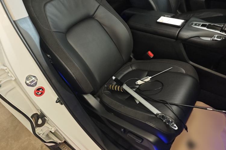 Used Honda Avancier 2019 240TURBO Two-Wheel Drive Premium Edition Right Front Seat