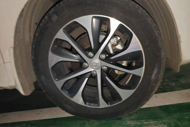 Used Honda Avancier 2019 240TURBO Two-Wheel Drive Luxury Edition Right Front Wheel Hub