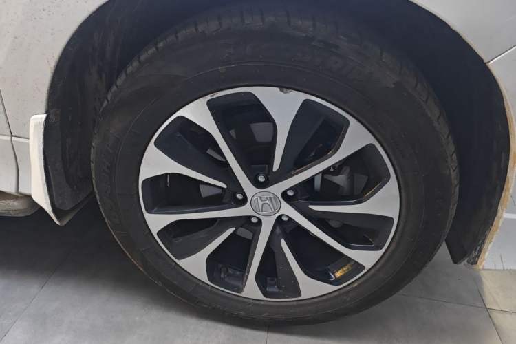 Used Honda Avancier 2019 240TURBO Two-Wheel Drive Elite Edition Right Front Wheel Hub