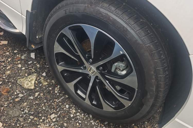 Used Honda Avancier 2019 240TURBO Two-Wheel Drive Premium Edition Right Front Wheel Hub