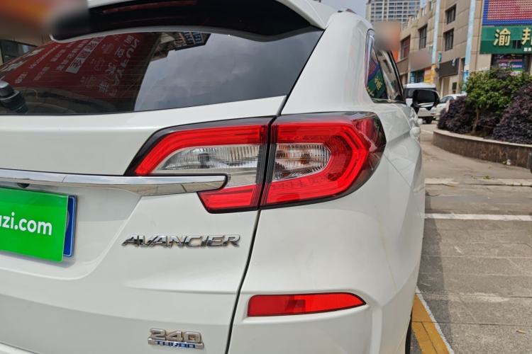 Used Honda Avancier 2019 240TURBO Two-Wheel Drive Comfort Version Right Rear Taillight