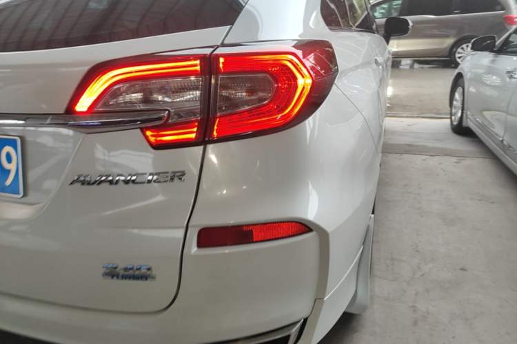 Used Honda Avancier 2019 240TURBO Two-Wheel Drive Elite Edition Right Rear Taillight