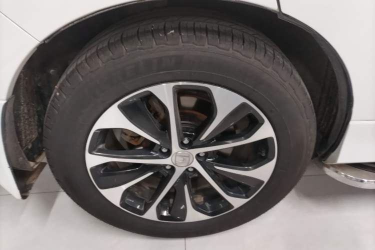 Used Honda Avancier 2019 240TURBO Two-Wheel Drive Luxury Edition Right Rear Wheel Hub