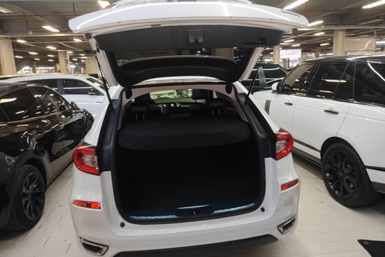 Used Honda Avancier 2019 240TURBO Two-Wheel Drive Luxury Edition Trunk