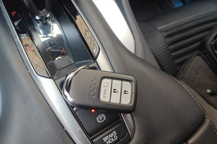Used Honda Avancier 2019 240TURBO Two-Wheel Drive Comfort Version Vehicle Key