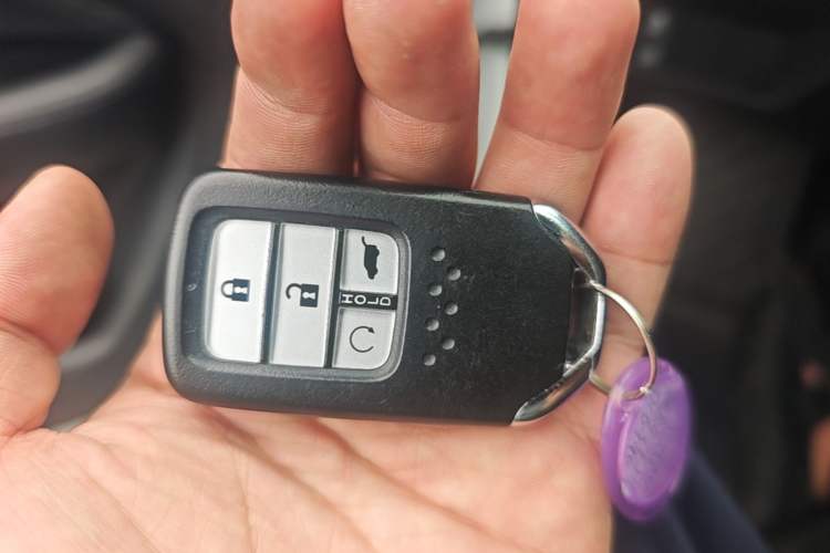 Used Honda Avancier 2019 240TURBO Two-Wheel Drive Premium Edition Vehicle Key