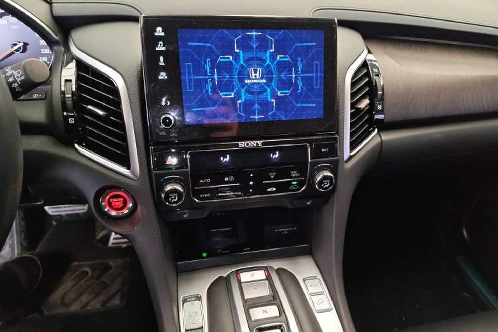 Used Honda Avancier 2020 370TURBO Two-Wheel Drive Luxury Edition Audio And AC Panel