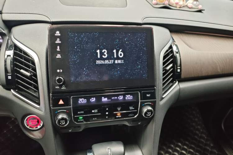 Used Honda Avancier 2020 240TURBO Two-Wheel Drive Premium Edition Audio And AC Panel