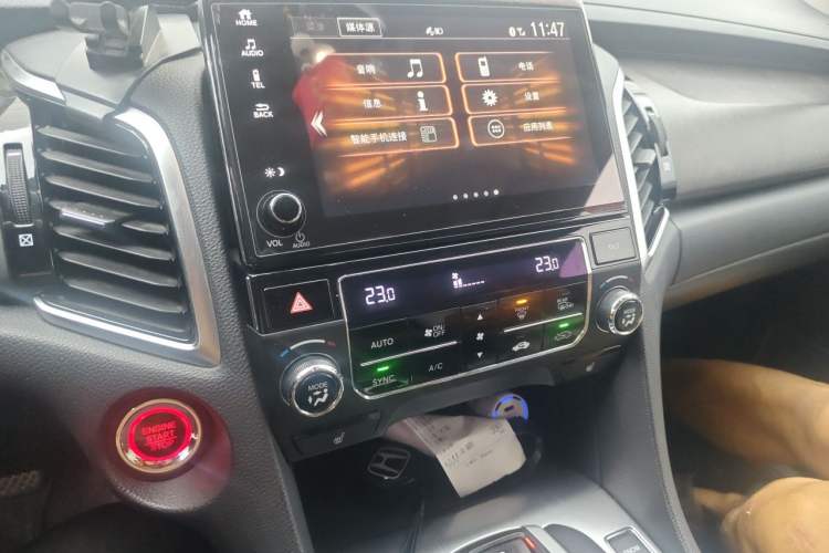 Used Honda Avancier 2020 370TURBO Two-Wheel Drive Luxury Edition Audio And AC Panel