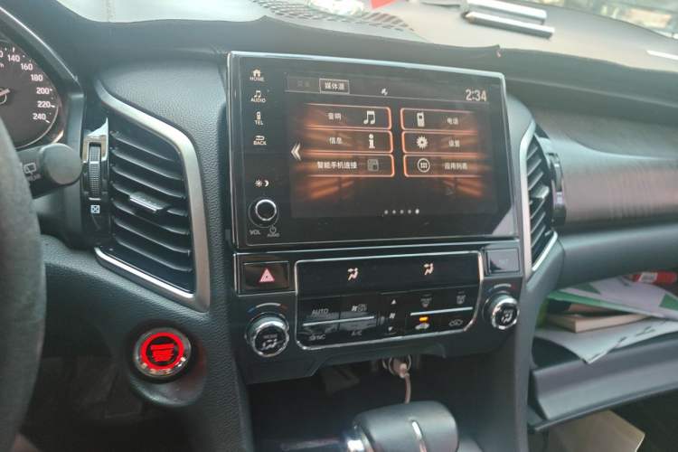 Used Honda Avancier 2020 240TURBO Two-Wheel Drive Comfort Edition Audio And AC Panel