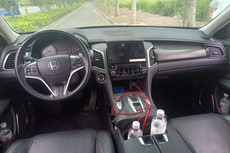 Used Honda Avancier 2020 370TURBO Two-Wheel Drive Luxury Edition Center Console