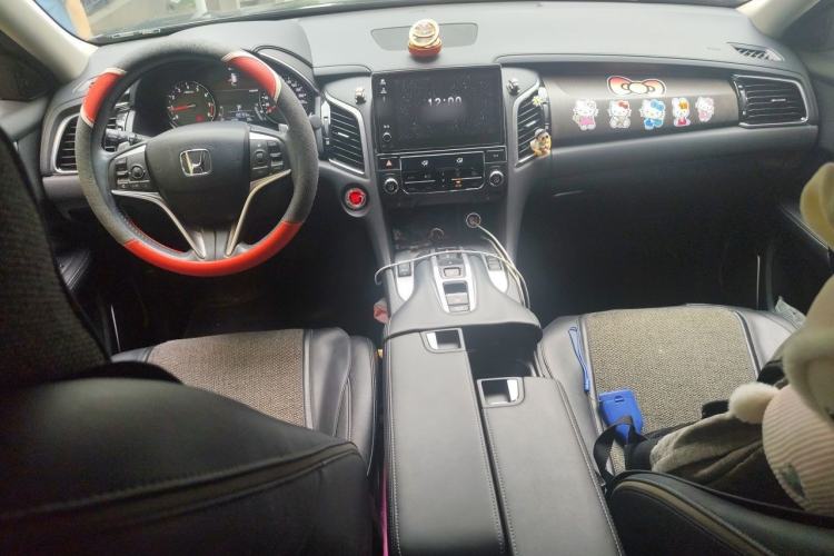 Used Honda Avancier 2020 370TURBO Two-Wheel Drive Luxury Edition Center Console