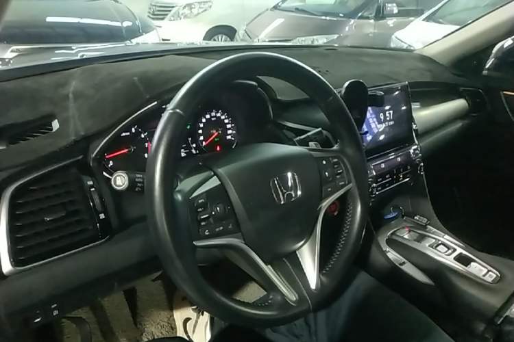 Used Honda Avancier 2020 370TURBO Four-Wheel Drive Premium Edition Center Console