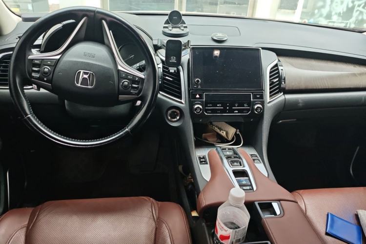 Used Honda Avancier 2020 370TURBO Two-Wheel Drive Luxury Edition Center Console