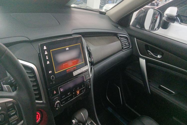 Used Honda Avancier 2020 240TURBO Two-Wheel Drive Comfort Edition Center Console